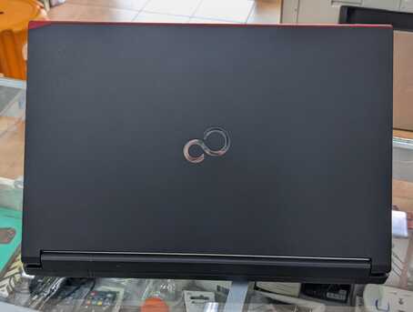 Manama, Computers, BHD 68,  FUJITSU Core I7 15.6" FHD Display Laptop 8GB RAM 256GB SSD Ready To Use Free Bag & Mouse