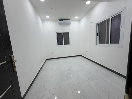 Tubli, Apartments, Flats, Houses & Villas, BHD 230/year,  1 BR,  Gorgeous Semi  Furnished 1 Bhk 200 At Tubli Near Near Romansiah (we One Mart)