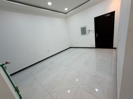 Tubli, Apartments, Flats, Houses & Villas, BHD 230/year,  1 BR,  Gorgeous Semi  Furnished 1 Bhk 200 At Tubli Near Near Romansiah (we One Mart)