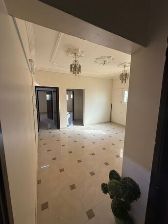 Riyadh, Apartments, Flats, Houses & Villas, SAR 25000/year,  4 BR,  First Floor Apartment For Rent In Riyadh, Al-Azdehar District