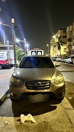 Jeddah, Vehicles, Cars & Trucks , SAR 23000,  Hyundai Santa Fe Sport,  2012,  Automatic,  200000 KM,