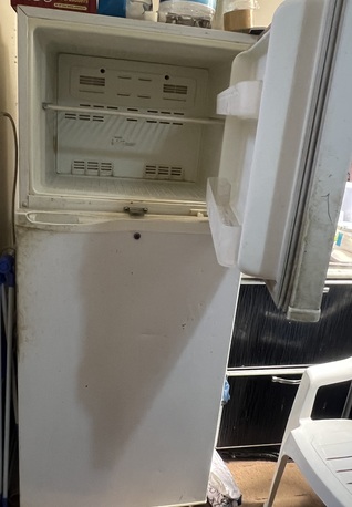 Hara, Household Items, SAR 150,  SAR-150 Good Working Fridge-Refrigerator In Hara