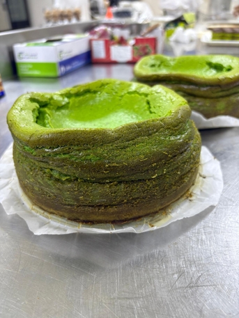 Galali, Job Seekers, Looking For A Pastry Chef Job