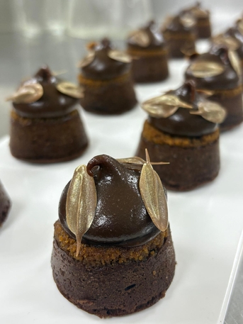 Galali, Job Seekers, Looking For A Pastry Chef Job