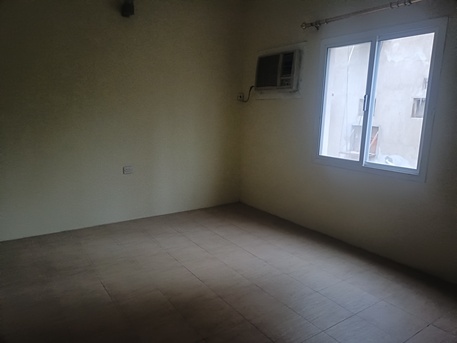 Adliya, Apartments, Flats, Houses & Villas, BHD 230/month,  2 BR,  150 Sq. Meter,  Semi Furnished 2bhk With Ewa