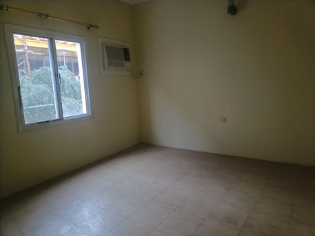 Adliya, Apartments, Flats, Houses & Villas, BHD 230/month,  2 BR,  150 Sq. Meter,  Semi Furnished 2bhk With Ewa