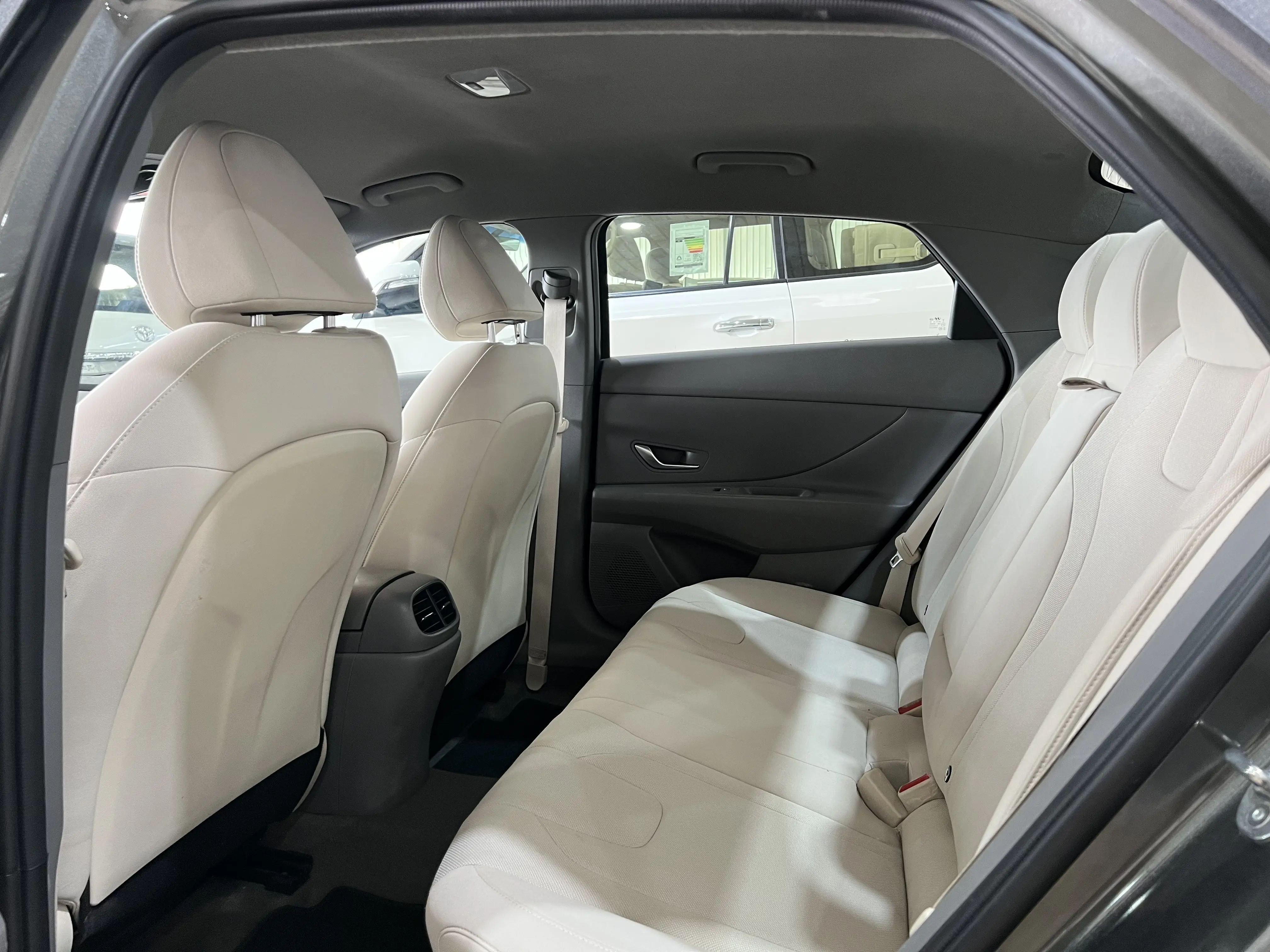Riyadh, Vehicles, Cars & Trucks , SAR 60436,  Hyundai Elantra Fleet,  2023,  Automatic,  85392 KM,  /Tamara Instalment Plans Are Available For Saudis And Residents.
