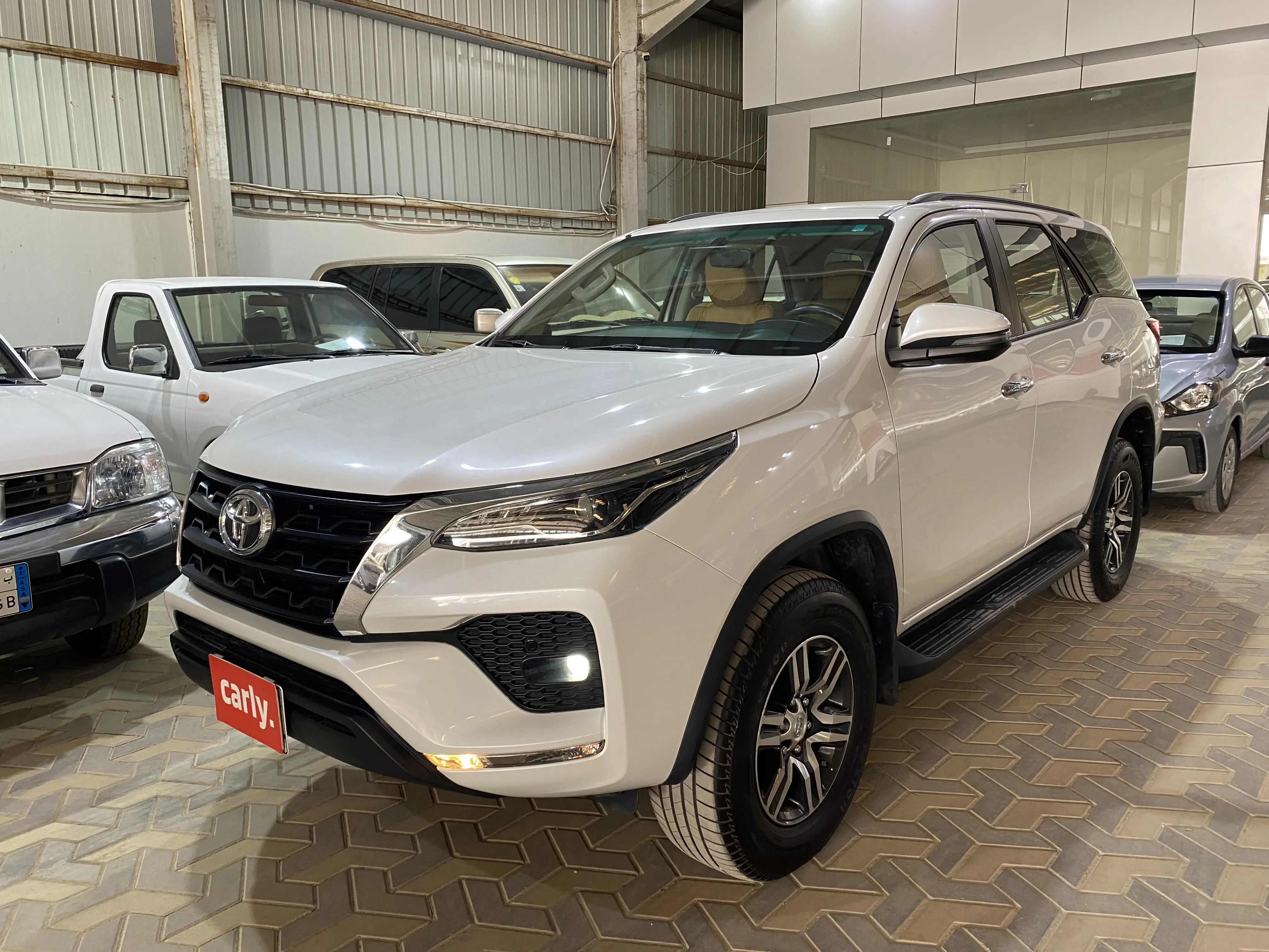 Riyadh, Vehicles, Cars & Trucks , SAR 127746,  Toyota Fortuner VX1,  2023,  Automatic,  42541 KM,  /Tamara Instalment Plans Are Available For Saudis And Residents.