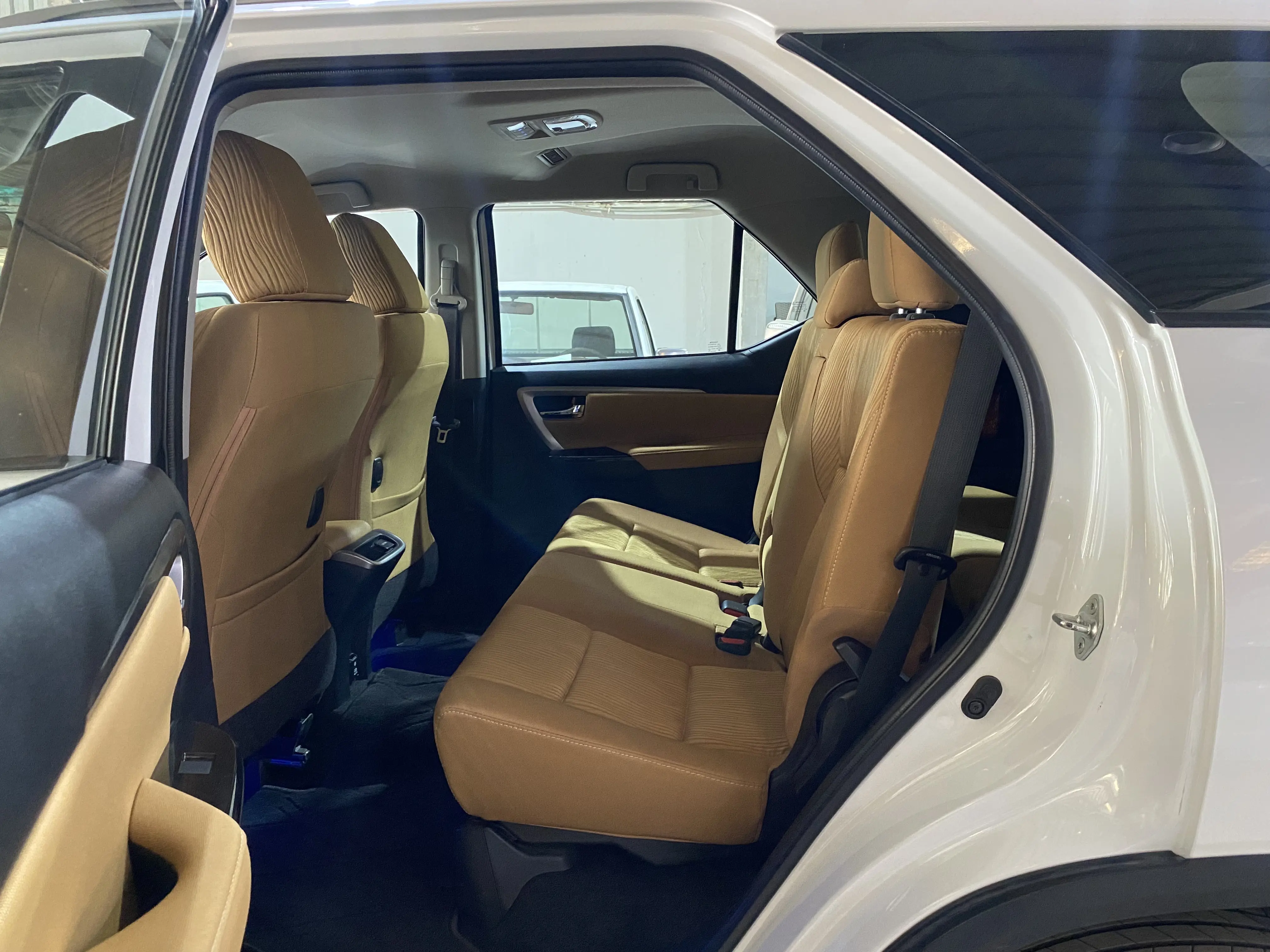 Riyadh, Vehicles, Cars & Trucks , SAR 127746,  Toyota Fortuner VX1,  2023,  Automatic,  42541 KM,  /Tamara Instalment Plans Are Available For Saudis And Residents.