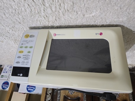 Riyadh, Appliances, SAR 110,  LG INTELLO Microwave Oven