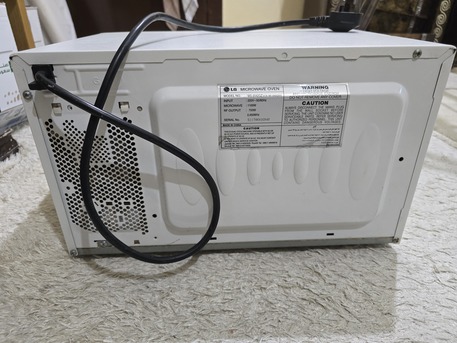 Riyadh, Appliances, SAR 110,  LG INTELLO Microwave Oven