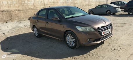 Diraz, Vehicles, Cars & Trucks , BHD 800,  Peugeot 301,  2014,  Automatic,  200 KM,