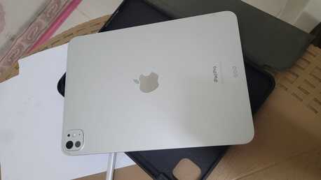 Jeddah, Mobile Phones, SAR 3300,  Apple IPad Pro M4 (256GB) &ndash; Excellent Condition