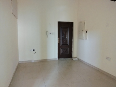 Riffa, Apartments, Flats, Houses & Villas, BHD 210/month,  2 BR,  1Bath Hall Kitchen Lift. Unfurnished Including Electricity In -(((Riffa Buhair)))