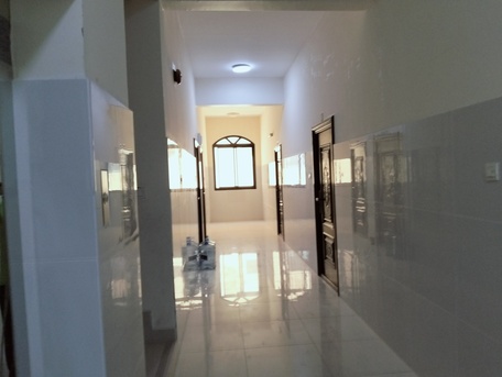 Riffa, Apartments, Flats, Houses & Villas, BHD 210/month,  2 BR,  1Bath Hall Kitchen Lift. Unfurnished Including Electricity In -(((Riffa Buhair)))