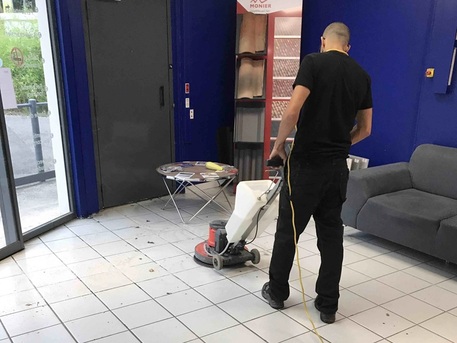 Toulouse, Cleaning, DNA Propret&eacute; & Services | Entreprise De Nettoyage Toulouse