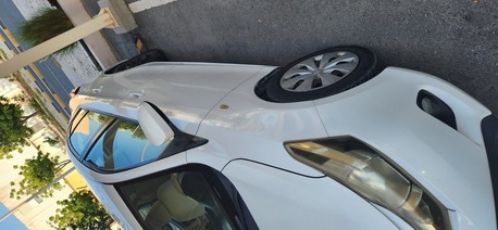 Hidd, Vehicles, Cars & Trucks , BHD 2500,  Toyota Yaris,  2014,  Automatic,  200000 KM,   Car For Sale
