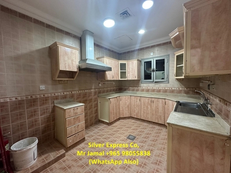 Mangaf, Apartments, Flats, Houses & Villas, KWD 400/month,  3 BR,  180 Sq. Meter,  A Very Nice Big & Spacious 3 Bedroom Apartment In Mangaf.