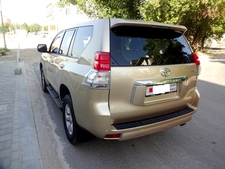Bilad Al Qadeem, Vehicles, Cars & Trucks , BHD 1,  TOYOTA  PRADO,  2013,  Automatic,  141000 KM,  TOYOTA PRADO V4 7 SEATER SUV SINGLE OWNER FOR SALE
