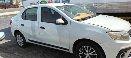 Jeddah, Vehicles, Cars & Trucks , SAR 18000,  Renault Symbol,  2020,  Automatic,  225000 KM,   Car For Sale (Jeddah)