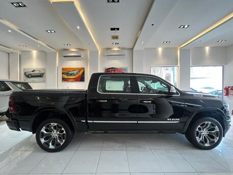 East Riffa, Vehicles, Cars & Trucks , BHD 12700,  Dodge Ram 1500,  2019,  Automatic,  97000 KM,  DODGE RAM LIMITED 4X4 MODEL  FOR SALE