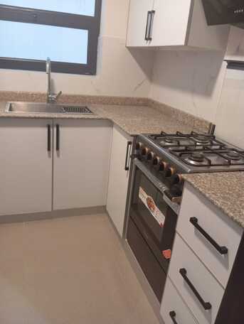 Hidd, Apartments, Flats, Houses & Villas, BHD 190/month,  1 BR,  1 Bhk Semi Furnished Flat Available In Hidd Call Aleena