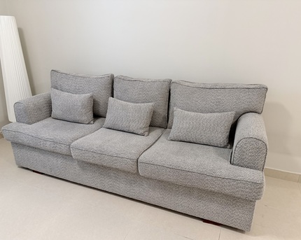 Riyadh, Furniture, SAR 800,  3-Seater Sofa