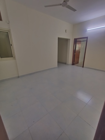 Gudaibiya, Apartments, Flats, Houses & Villas, BHD 270/month,  3 BR,  Semi Furnished Spacious 3 Bedroom Family Flat For Rent In Gudaibiya With Parking Balcony