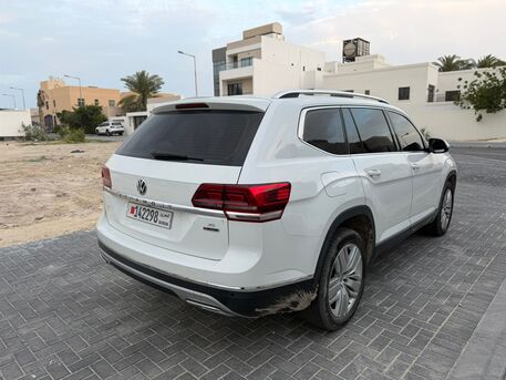 Manama, Vehicles, Cars & Trucks , BHD 7000,  VOLKSWAGEN TERAMONT,  2019,  Automatic,  54000 KM,  VW Teramont -  For Sale