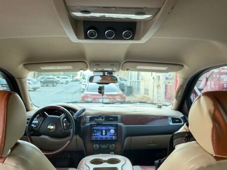 Riyadh, Vehicles, Cars & Trucks , SAR 23500,  Chevrolet Tahoe,  2007,  Automatic,  427000 KM,  For Sale:  , Black Color, In Excellent Condition.