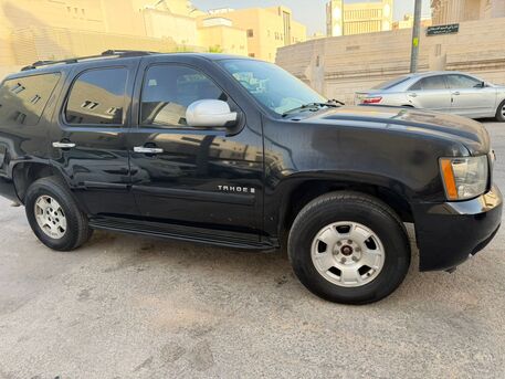 Riyadh, Vehicles, Cars & Trucks , SAR 23500,  Chevrolet Tahoe,  2007,  Automatic,  427000 KM,  For Sale:  , Black Color, In Excellent Condition.