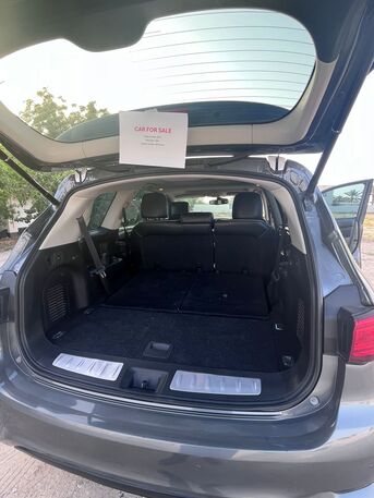 Manama, Vehicles, Cars & Trucks , BHD 6500,  Infiniti QX60,  2018,  Automatic,  132000 KM,  FOR SALE:  -