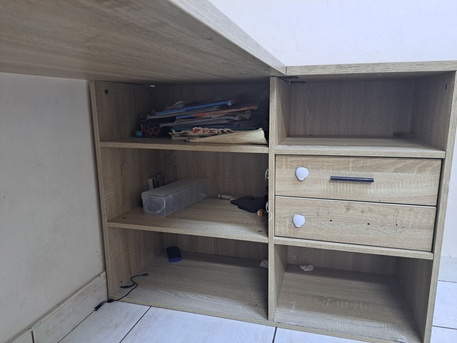 Jubail, Furniture, SAR 300,  Table Office Study