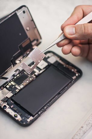 Mumbai, Appliance Repair, IPhone Repair In India - Screen, Battery & More | GoFix