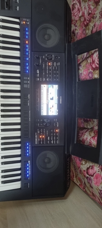 Riyadh, Musical Instruments, SAR 6000,  Yamaha PSR SX 900