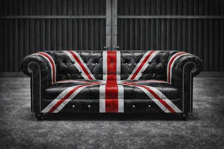 London, Furniture, Eur 799,  2 Seater Leather Sofa &ndash; Perfect For Small Living Rooms