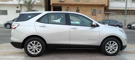 Dammam, Vehicles, Cars & Trucks , SAR 38000,  Chevrolet Equinox,  2019,  Automatic,  160000 KM,  Agency Maintained -   - , Done Only 160,000 Kms, Silver, Fully Automa