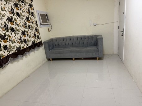 King Fahad District, Household Items, SAR 1,  Household Items Are Available For Sale