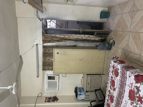Al Wizarat, Rooms for Rent, SAR 1000/month,  Furnished,  Room Available For Executive Individuals 1000