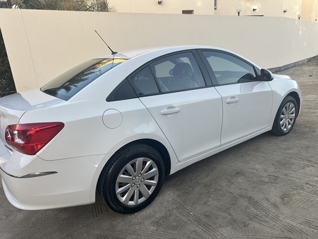 Manama, Vehicles, Cars & Trucks , BHD 1800,  Chevrolet Cruze LS,  2017,  Automatic,  123000 KM,  Chevrolet Cruze  For Sale