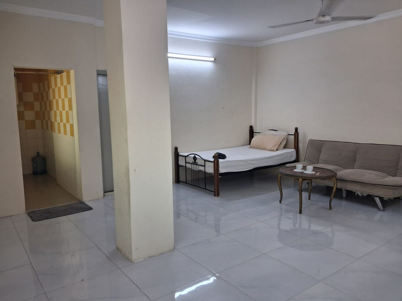 Gudaibiya, Rooms for Rent, BHD 160/month,  1500 Sq. Meter,  160 BD Big Studio Room For Rent With EWA,MRA, Nesto, Chai Kada, Gudaibiya