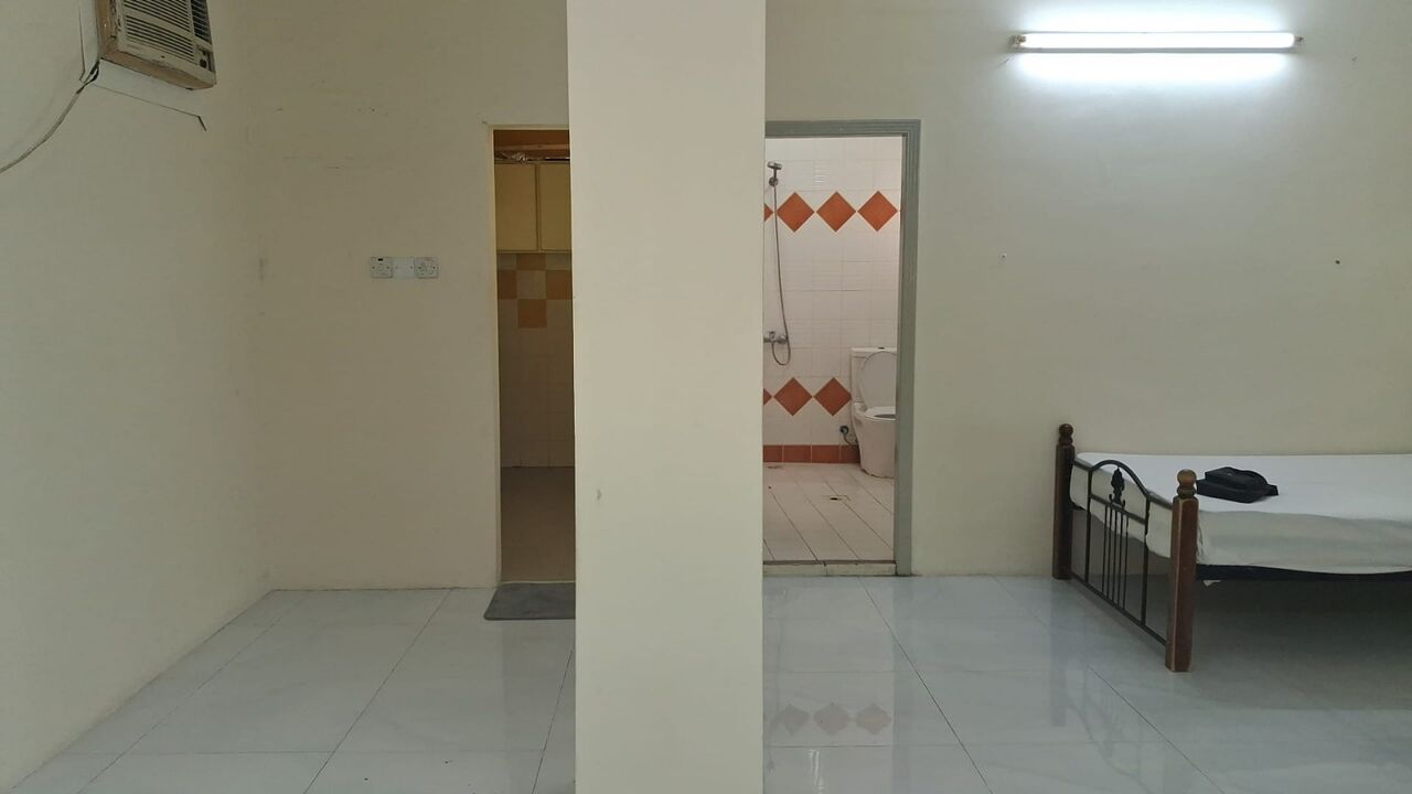 Gudaibiya, Rooms for Rent, BHD 160/month,  1500 Sq. Meter,  160 BD Big Studio Room For Rent With EWA,MRA, Nesto, Chai Kada, Gudaibiya