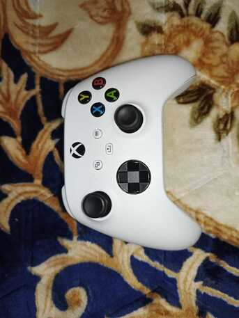 Yanbu, Electronics, SAR 999,  Xbox Series S, 512 GB, Used For 1 Year