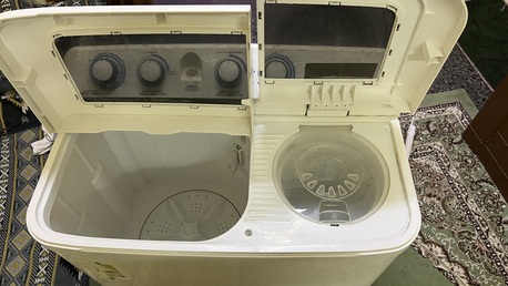 Khobar, Free Items, SAR 175,  Washing Machine 10 Kg Dryer Not Working Washing Goods Working