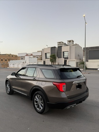 Ad Diriyah, Vehicles, Cars & Trucks , SAR 95000,  Ford Explorer,  2021,  Automatic,  158000 KM,  Ford XLT  Explorer Panoramic First Owner
