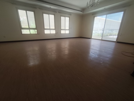 Segaya, Apartments, Flats, Houses & Villas, BHD 1500/year,  5 BR,  Gorgeous Un Furnished 5 Bhk Villa