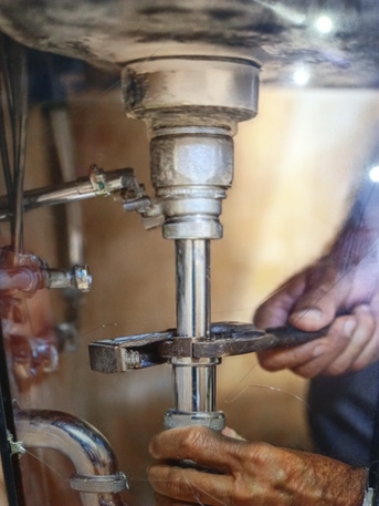 Riyadh, Air Conditioning, Electrician And Plumber