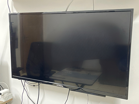 Dammam, Electronics, SAR 350,  Hitachi 39&rdquo; LED TV + FREE Google Chromecast