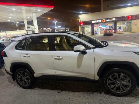 Al Malaz, Vehicles, Cars & Trucks , SAR 125000,  Toyota RAV4 Prime,  2025,  Automatic,  5480 KM,  RAV4 XLE Premium