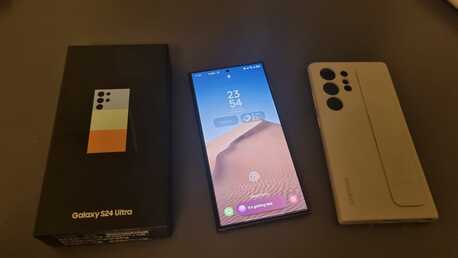 Riyadh, Mobile Phones, SAR 3100,  S25 Ultra With S-pen 512gb, Rare Blue  Colour